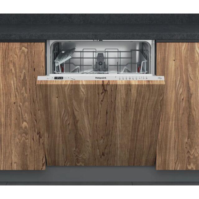 Hotpoint H2IHD526UK/M 14 Place Setting 9 Program Integrated Full Size Dishwasher