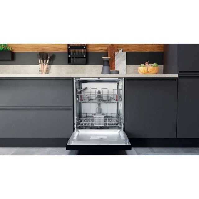 Hotpoint H3BL626BUK/M 14 Place Setting 5 Program Semi-Integrated Dishwasher