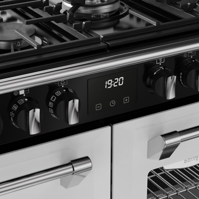 Stoves Richmond Deluxe 110cm 7 Burner Gas Hob Quad Oven Dual Fuel Range Cooker