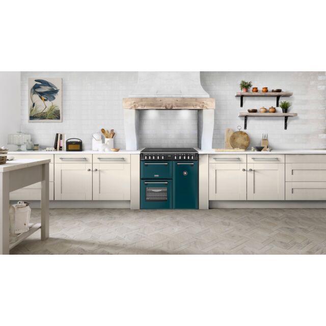 Stoves Richmond Deluxe 90cm Induction Hob Triple Oven Electric Range Cooker