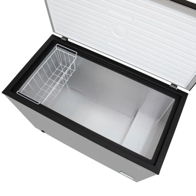 Willow W300CFB 113cm 292L Manual Defrost Chest Freezer